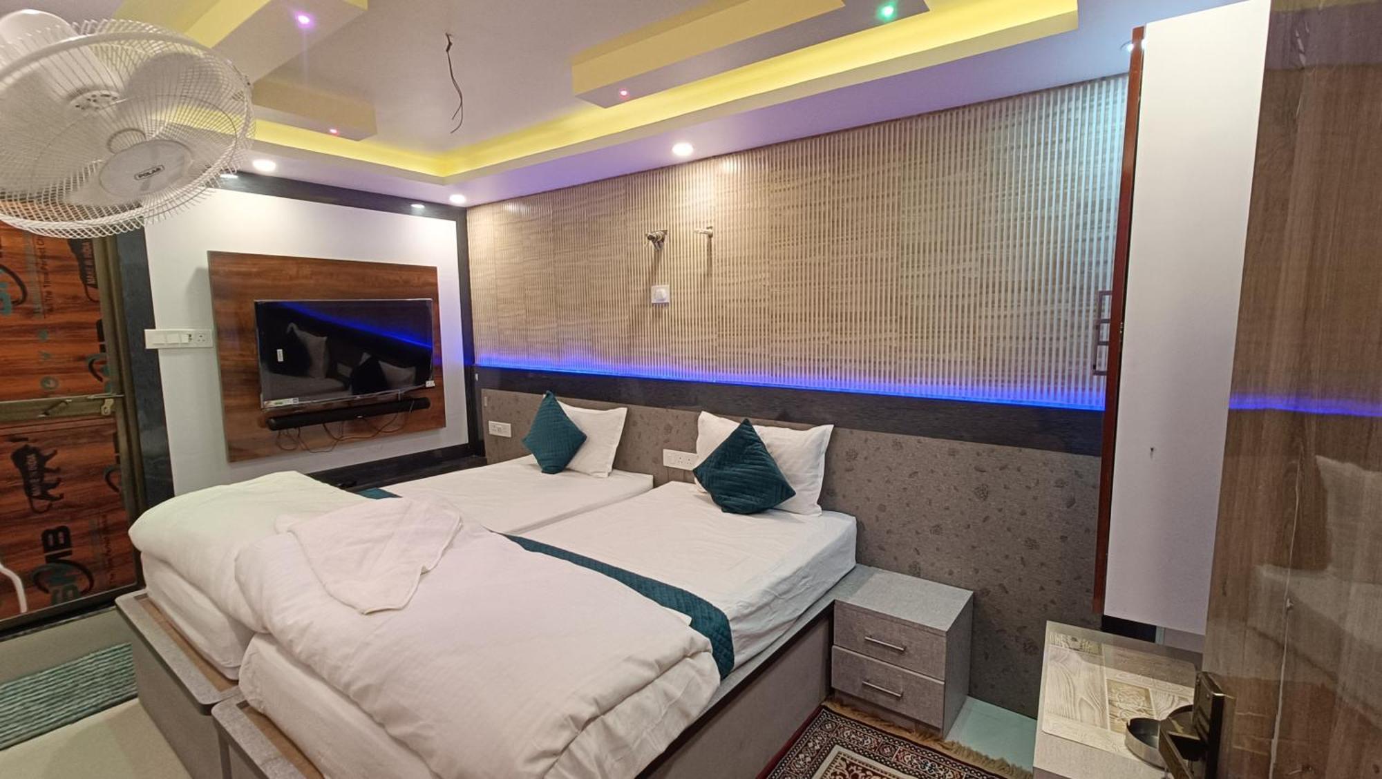 Hotel Zaika In Madhubani Екстериор снимка